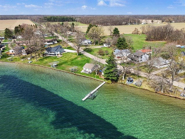 55019 N Fisher Lake Road, Three Rivers, MI 49093