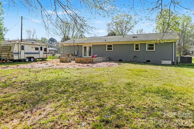 225 Dulin Avenue, Salisbury, NC 28146