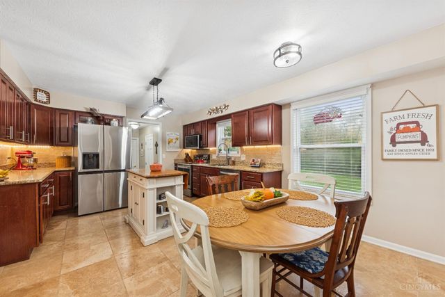 3735 Maplebrooke Lane, Batavia Twp, OH 45102