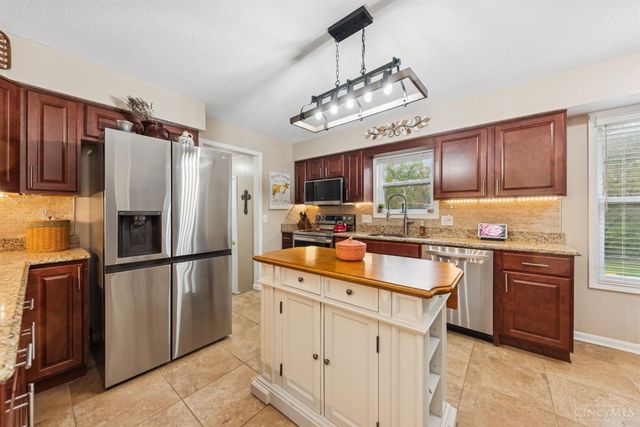 3735 Maplebrooke Lane, Batavia Twp, OH 45102