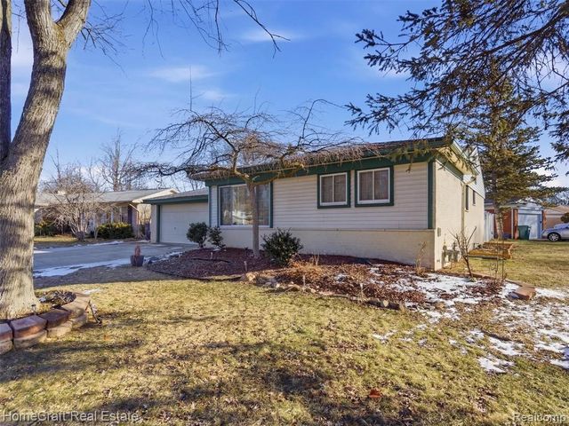 750 Southampton Court, Auburn Hills, MI 48326