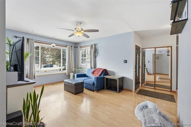 750 Southampton Court, Auburn Hills, MI 48326