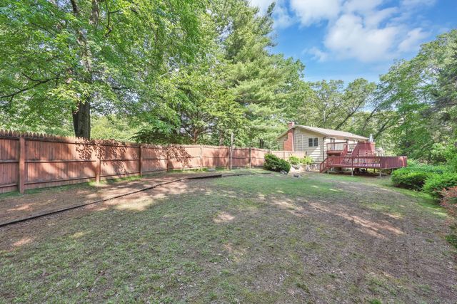 56 Birchwood Road, Windsor, CT 06095
