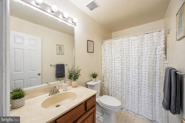 3280 ARUNDEL ON THE BAY RD, Annapolis, MD 21403
