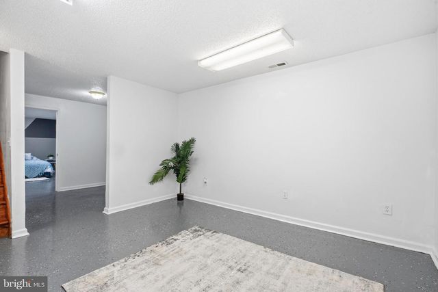 3280 ARUNDEL ON THE BAY RD, Annapolis, MD 21403