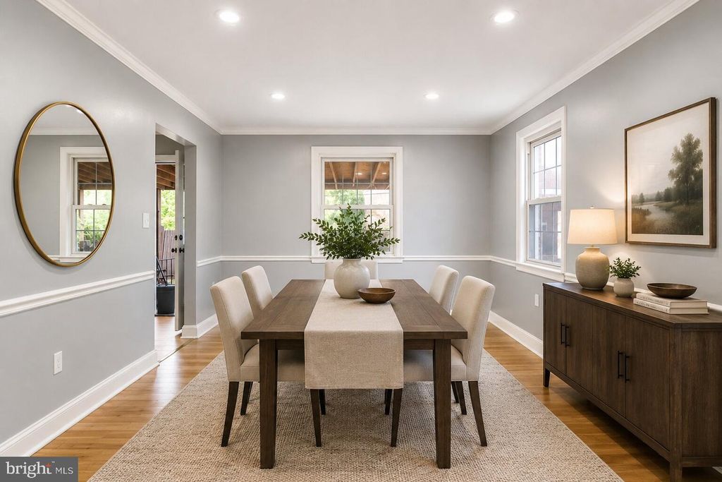 Image 40 of property listing at 1302 CROWNFIELD CT, Baltimore, MD 21239