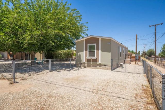 10147 Primrose Avenue, Hesperia, CA 92345