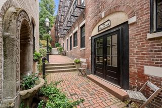 1 Primus Ave 1-12, Boston, MA 02114