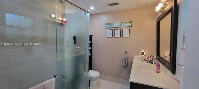 8662 Bridle Path Ct 115A, Davie, FL 33328