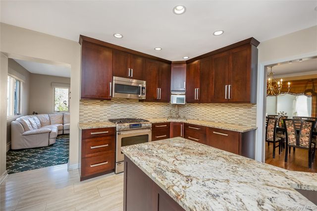 7623 168th Street, Fresh Meadows, NY 11366