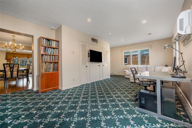 7623 168th Street, Fresh Meadows, NY 11366
