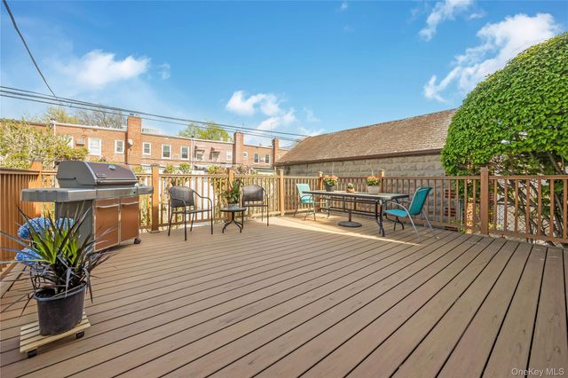 7623 168th Street, Fresh Meadows, NY 11366