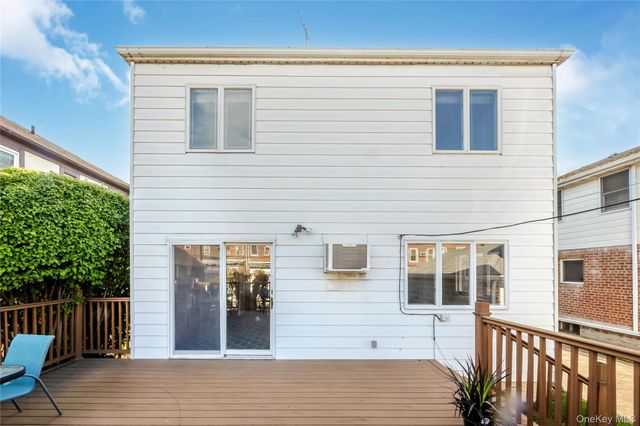 7623 168th Street, Fresh Meadows, NY 11366