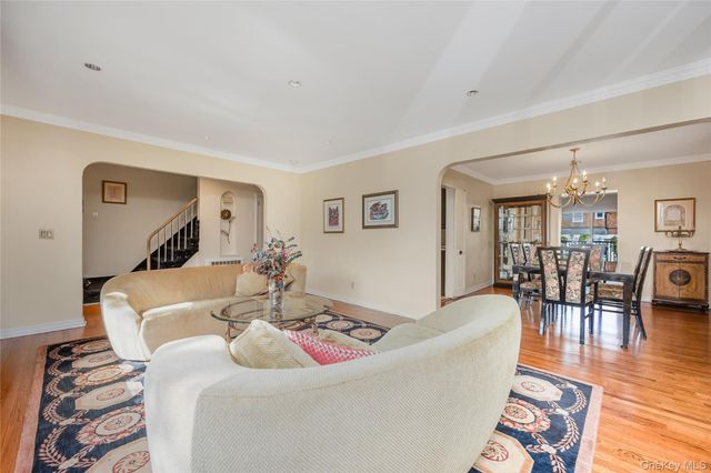 7623 168th Street, Fresh Meadows, NY 11366
