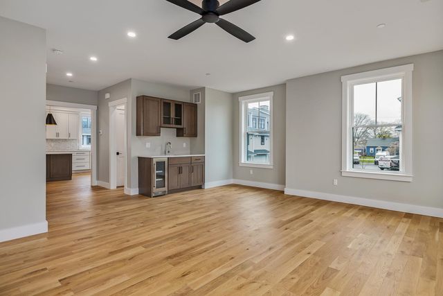 22 LITTLE BAY Drive, Dover, NH 03820