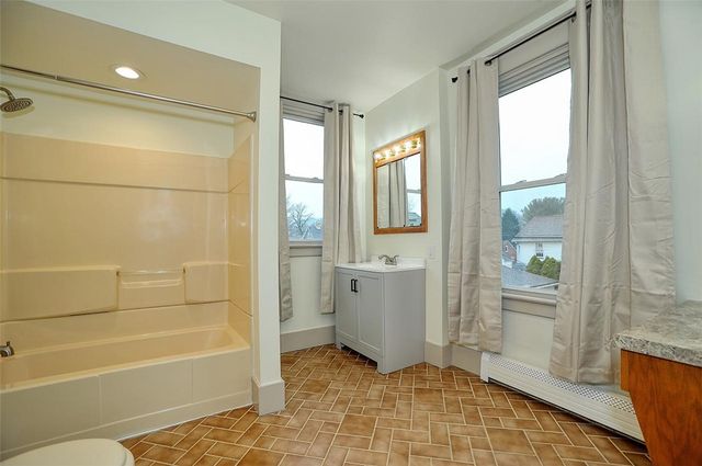 719 35th Street, Beaver Falls, PA 15010