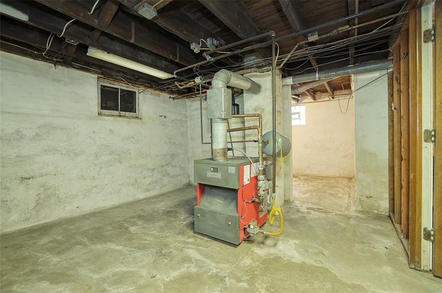 719 35th Street, Beaver Falls, PA 15010