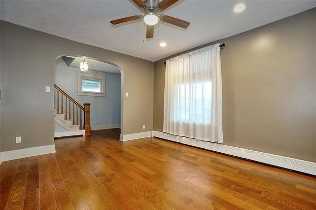 719 35th Street, Beaver Falls, PA 15010