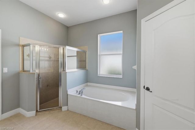 12492 Green Stone CT, Fort Myers, FL 33913