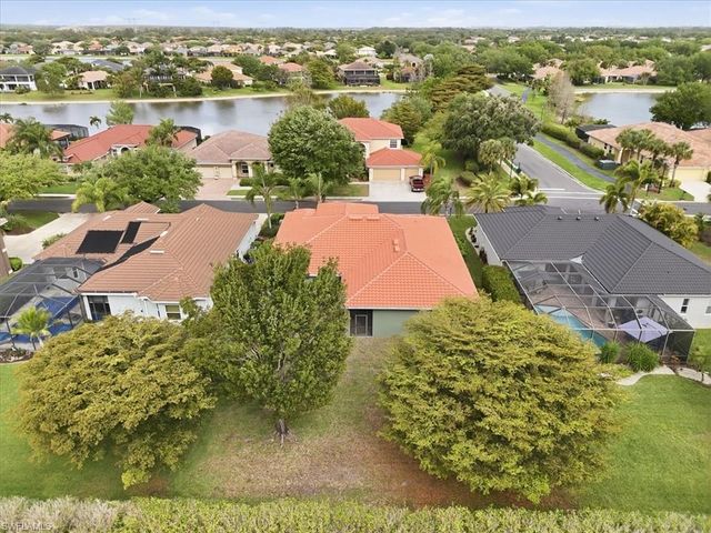 12492 Green Stone CT, Fort Myers, FL 33913