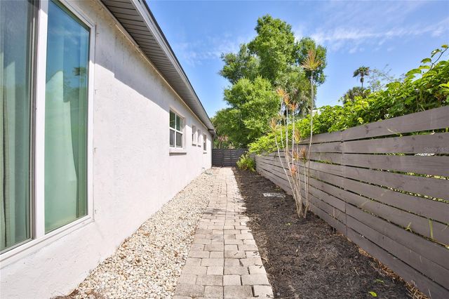 1138 47TH STREET, Sarasota, FL 34234