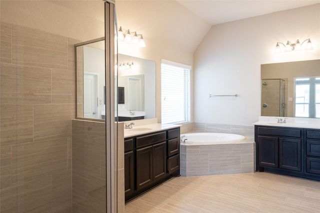 2138 Rustling WAY, Seguin, TX 78155