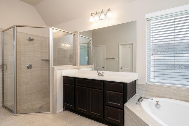 2138 Rustling WAY, Seguin, TX 78155