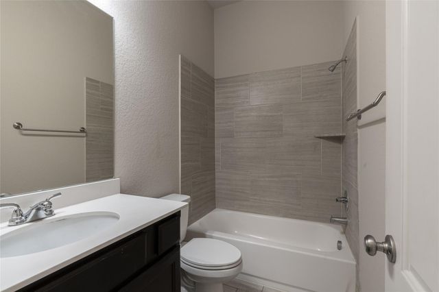 2138 Rustling WAY, Seguin, TX 78155