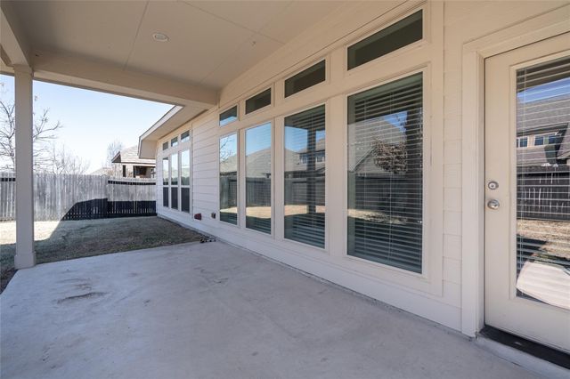 2138 Rustling WAY, Seguin, TX 78155