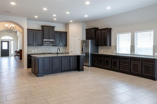 2138 Rustling WAY, Seguin, TX 78155