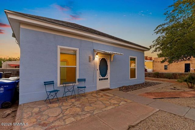 306 S San Pedro Street, Las Cruces, NM 88001