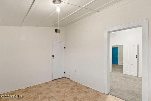 306 S San Pedro Street, Las Cruces, NM 88001