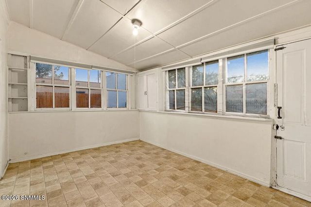 306 S San Pedro Street, Las Cruces, NM 88001