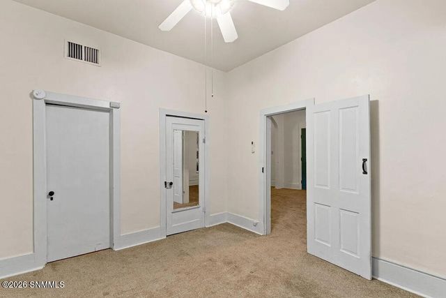 306 S San Pedro Street, Las Cruces, NM 88001