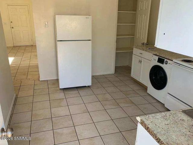 306 S San Pedro Street, Las Cruces, NM 88001