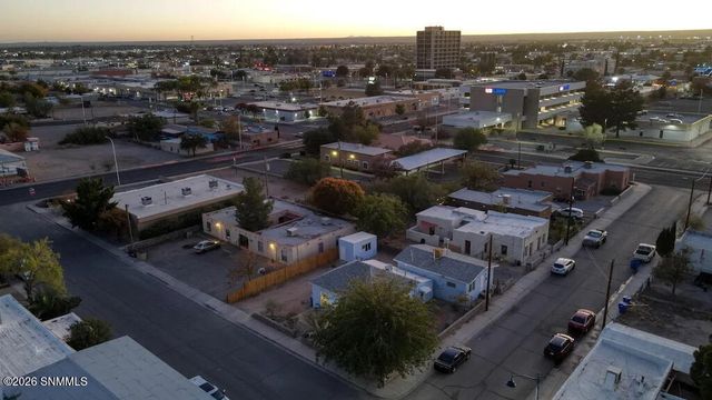 306 S San Pedro Street, Las Cruces, NM 88001