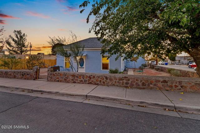 306 S San Pedro Street, Las Cruces, NM 88001