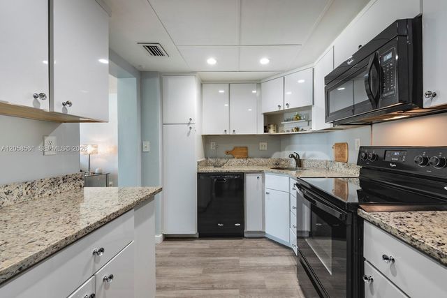 4010 Galt Ocean Drive 207, Fort Lauderdale, FL 33308