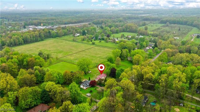 9564 Wolf Road, Windham, OH 44288