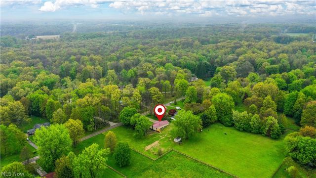9564 Wolf Road, Windham, OH 44288