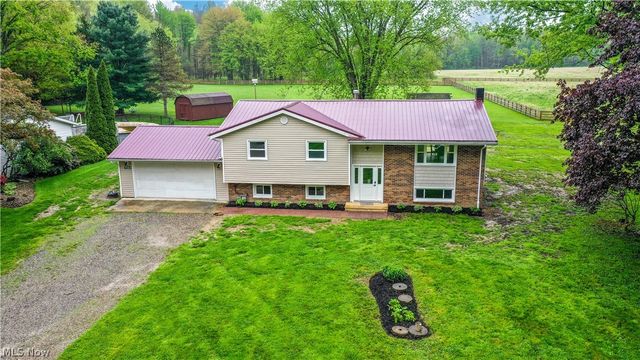 9564 Wolf Road, Windham, OH 44288