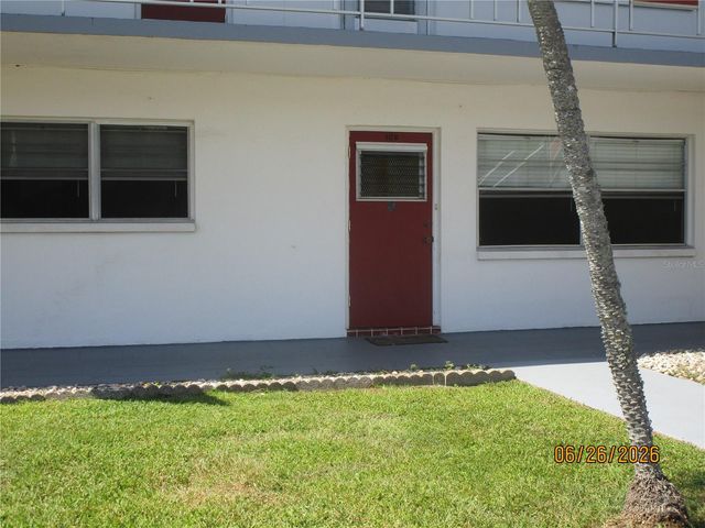 1950 58TH AVENUE N 10, St Petersburg, FL 33714