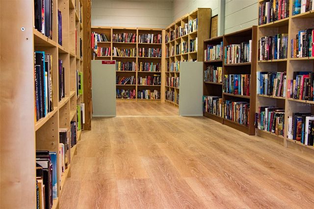 1950 58TH AVENUE N 10, St Petersburg, FL 33714