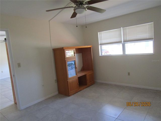 1950 58TH AVENUE N 10, St Petersburg, FL 33714