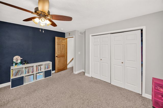 4825 71st Street, Urbandale, IA 50322