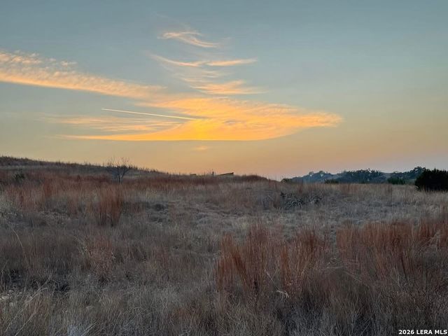 211 majestic hills, Blanco, TX 78606