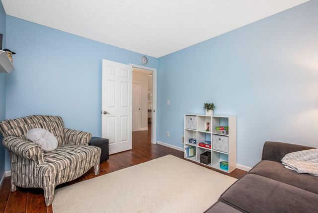 247 Trail E, Pataskala, OH 43062