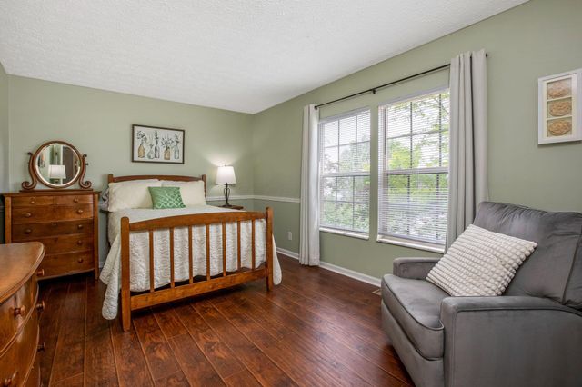 247 Trail E, Pataskala, OH 43062