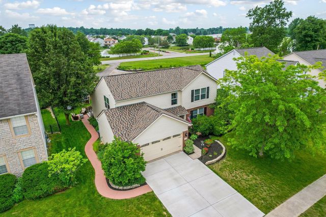 247 Trail E, Pataskala, OH 43062