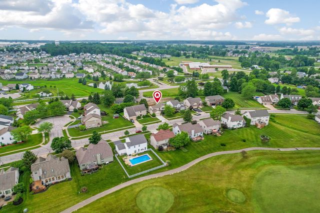 247 Trail E, Pataskala, OH 43062